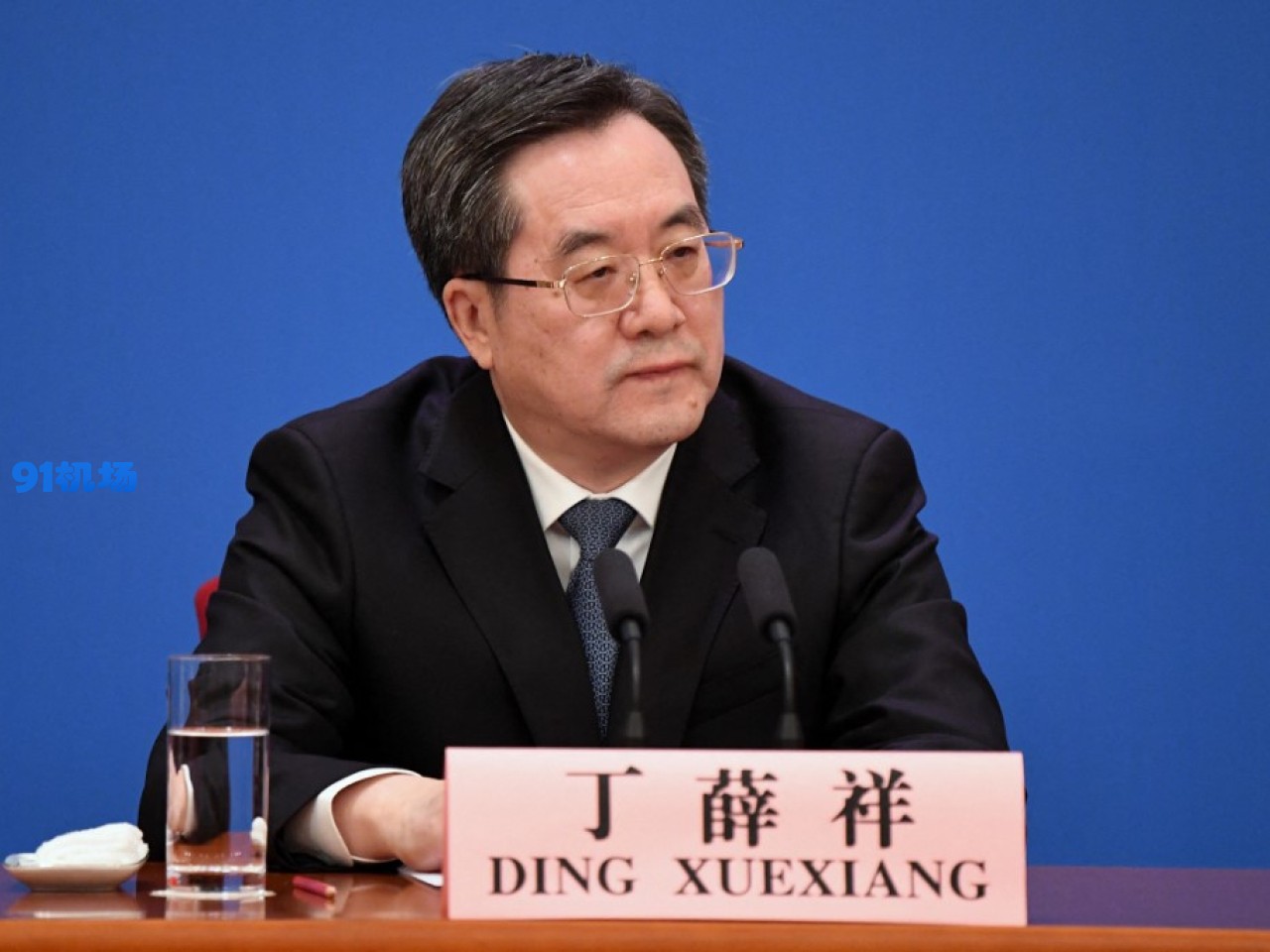 中国共产党中央政治局常务委员会成员年龄、职责及接班人分析